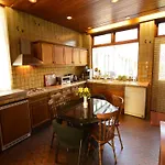 Spacious Holiday In With Private Pool Prázdninový dům *