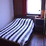 Spacious Holiday In With Private Pool Prázdninový dům *