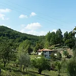 Spacious Holiday In With Private Pool Prázdninový dům *