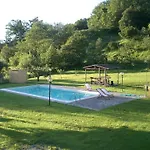 Spacious Holiday In With Private Pool *